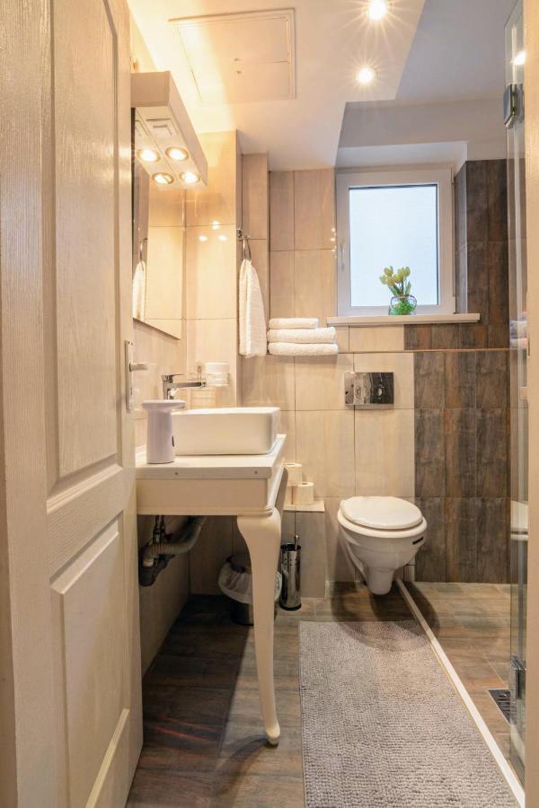 Modern & Stylish Apartment Excellent Location Superhost Constanţa Extérieur photo